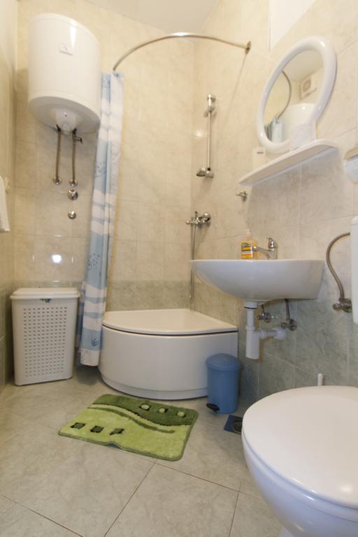 Apartment Mikulic Дуче Екстер'єр фото